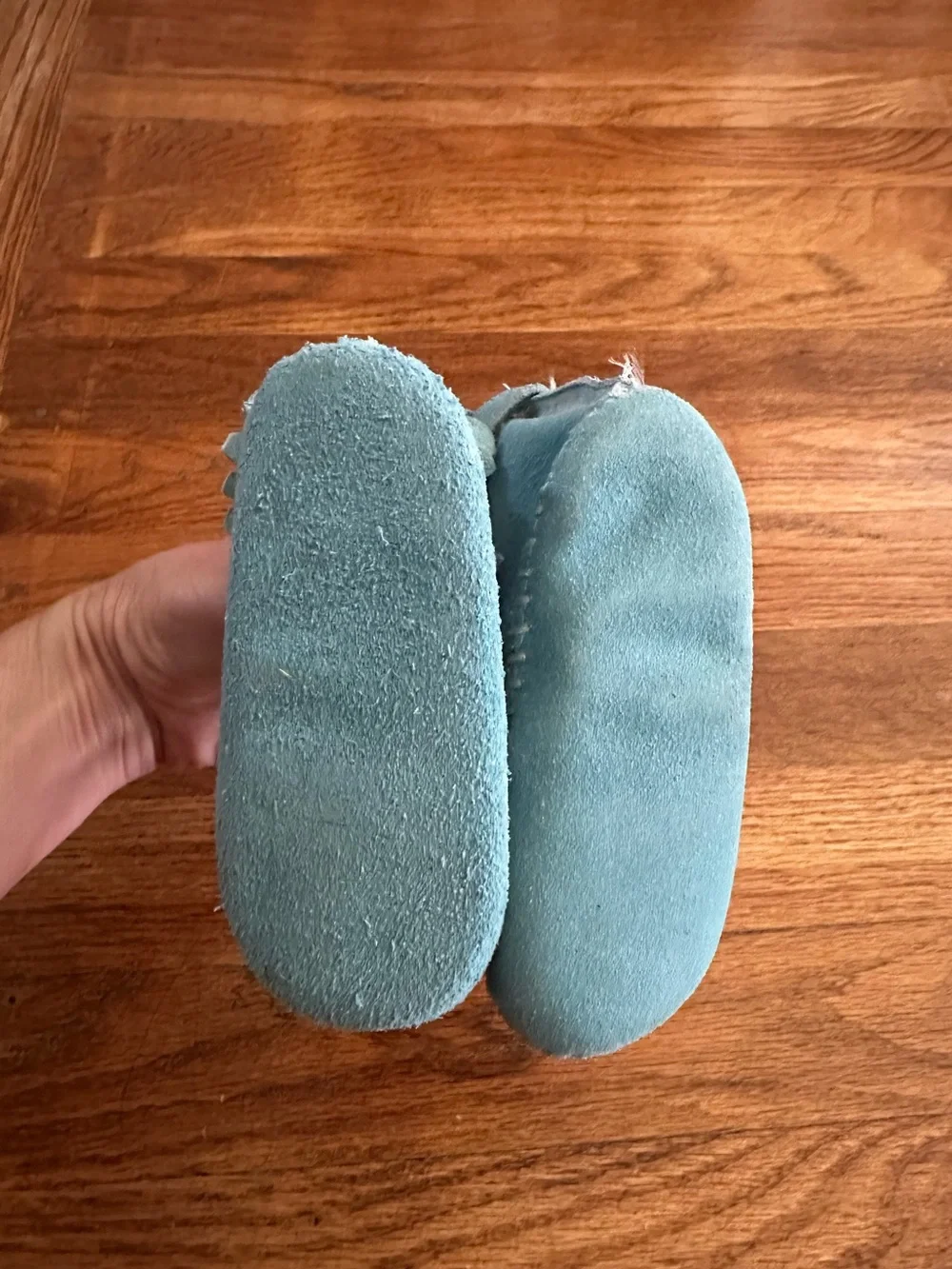 Minnetonka Riley Bootie Turquoise Infant Moccasins Suede Size 3